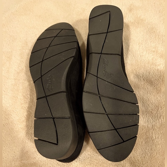 Clarks Black Suede Slip-On Loafers - Picture 6 of 7